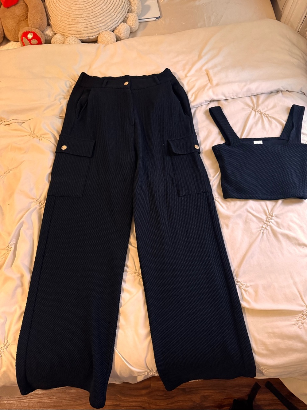 Lune Active Moon Classic Black Cargo Pants & Crop Top Set